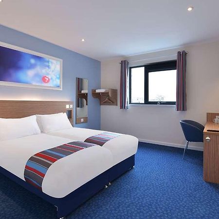 Travelodge York Tadcaster Bilbrough Kamer foto